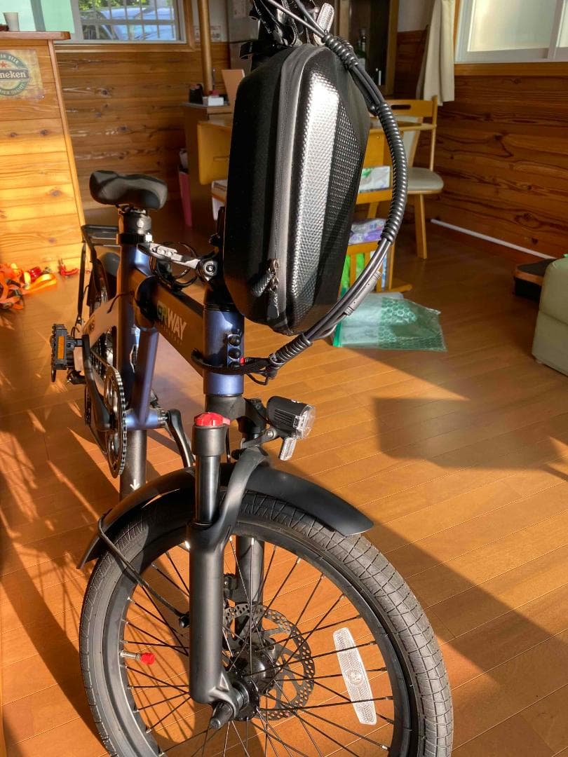 電動アシスト自転車 ERWAY a02 A02 極上車 美品 書類付き　装備多数