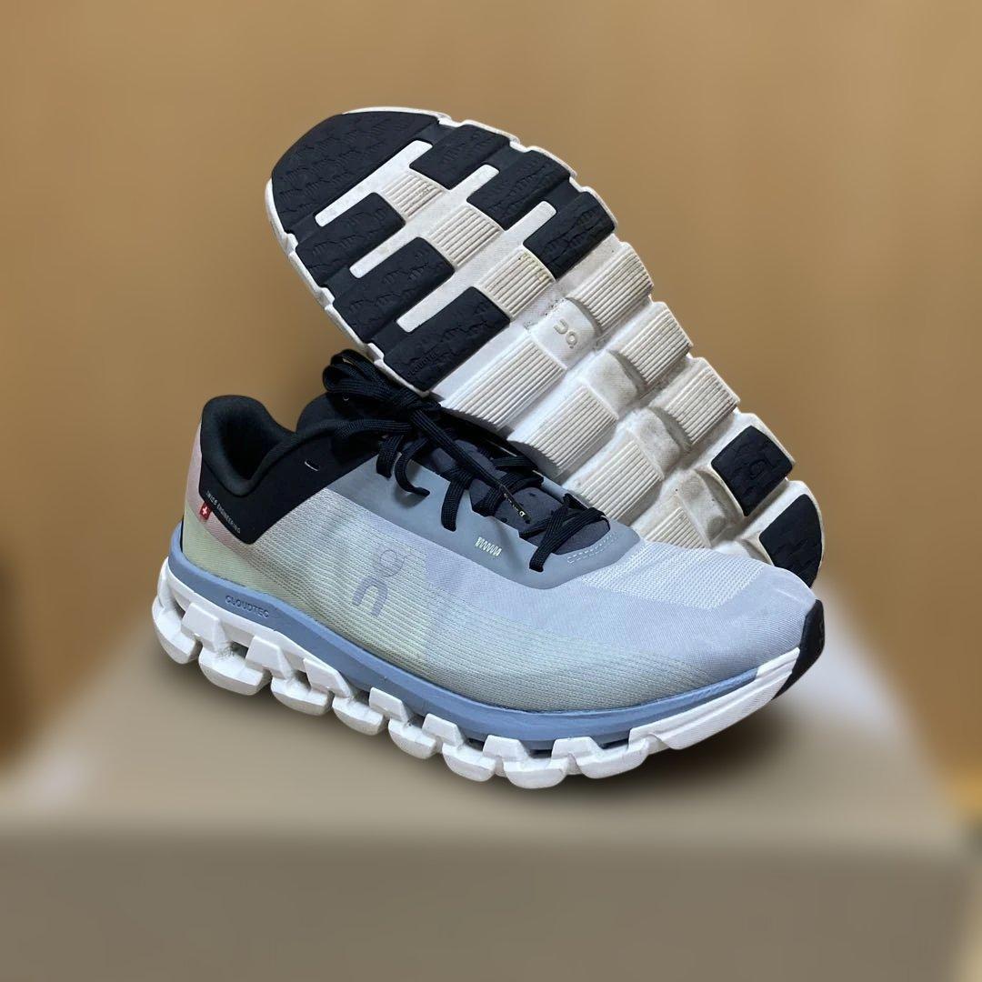 On Cloudflow クラウドフロー 4 26cm