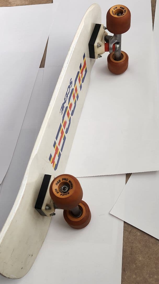 スケートボード　SCENE　おそらく展示品　中古
