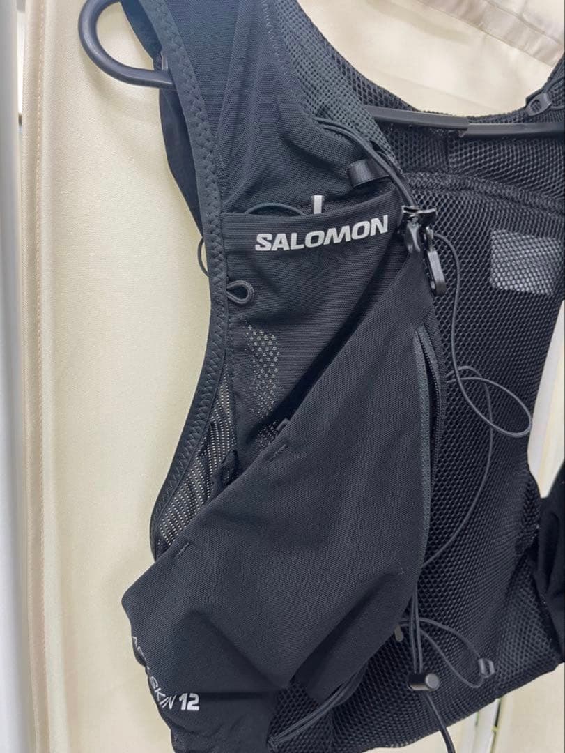 SALOMON ADV SKIN 12 ブラック Lサイズ　T