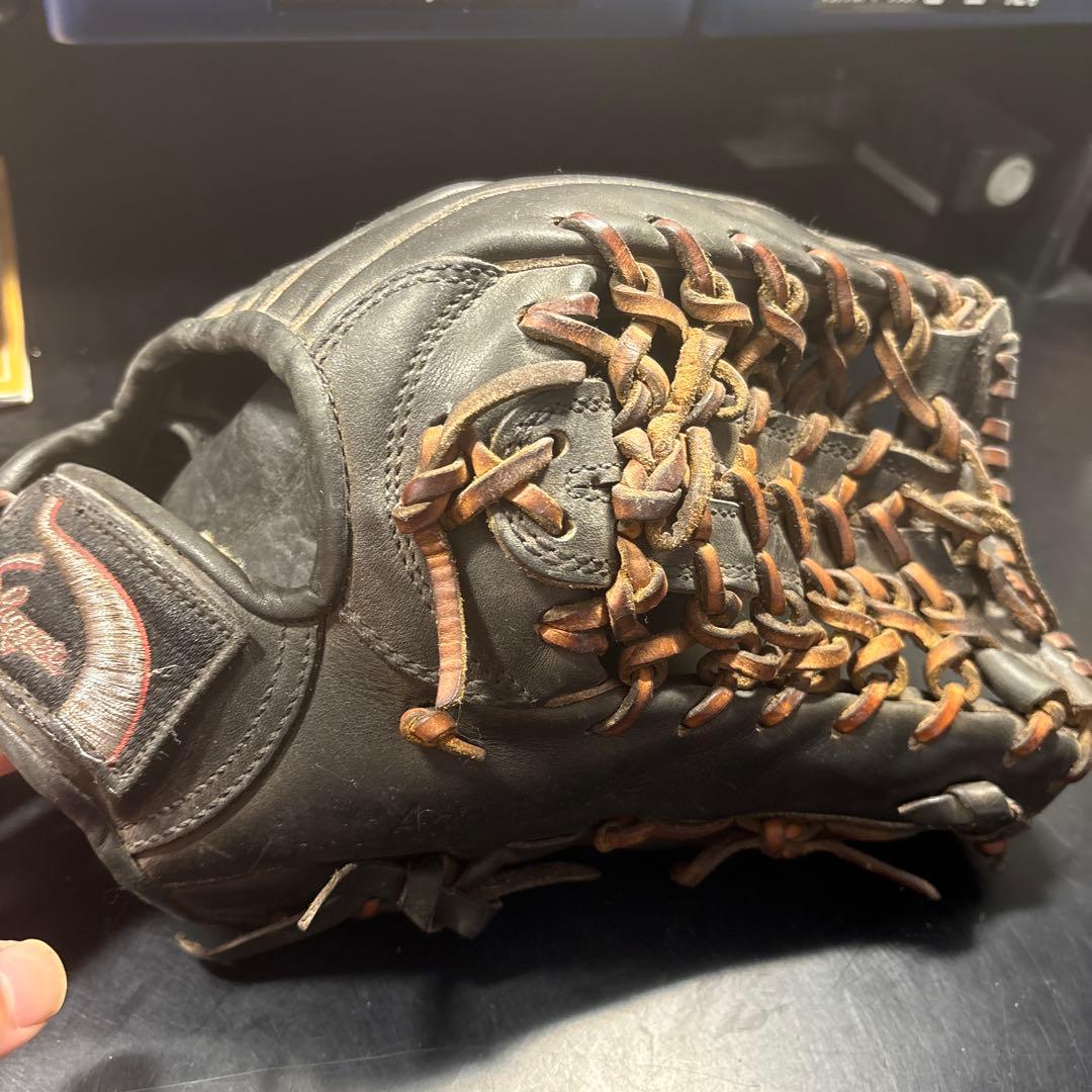 SLUGGER黒 野球グローブ