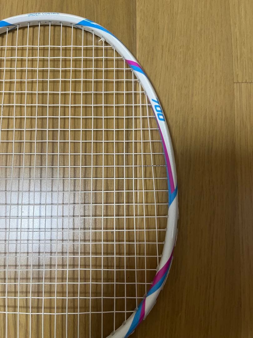 最終値下げ薫風 Kumpoo バドミントンラケット パワーショットナノ700 K