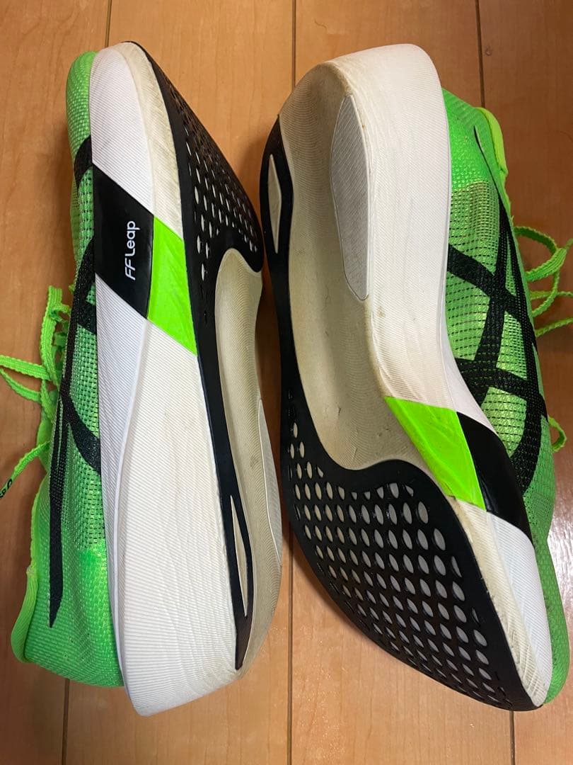 ASICS メタスピードエッジ26.5cm