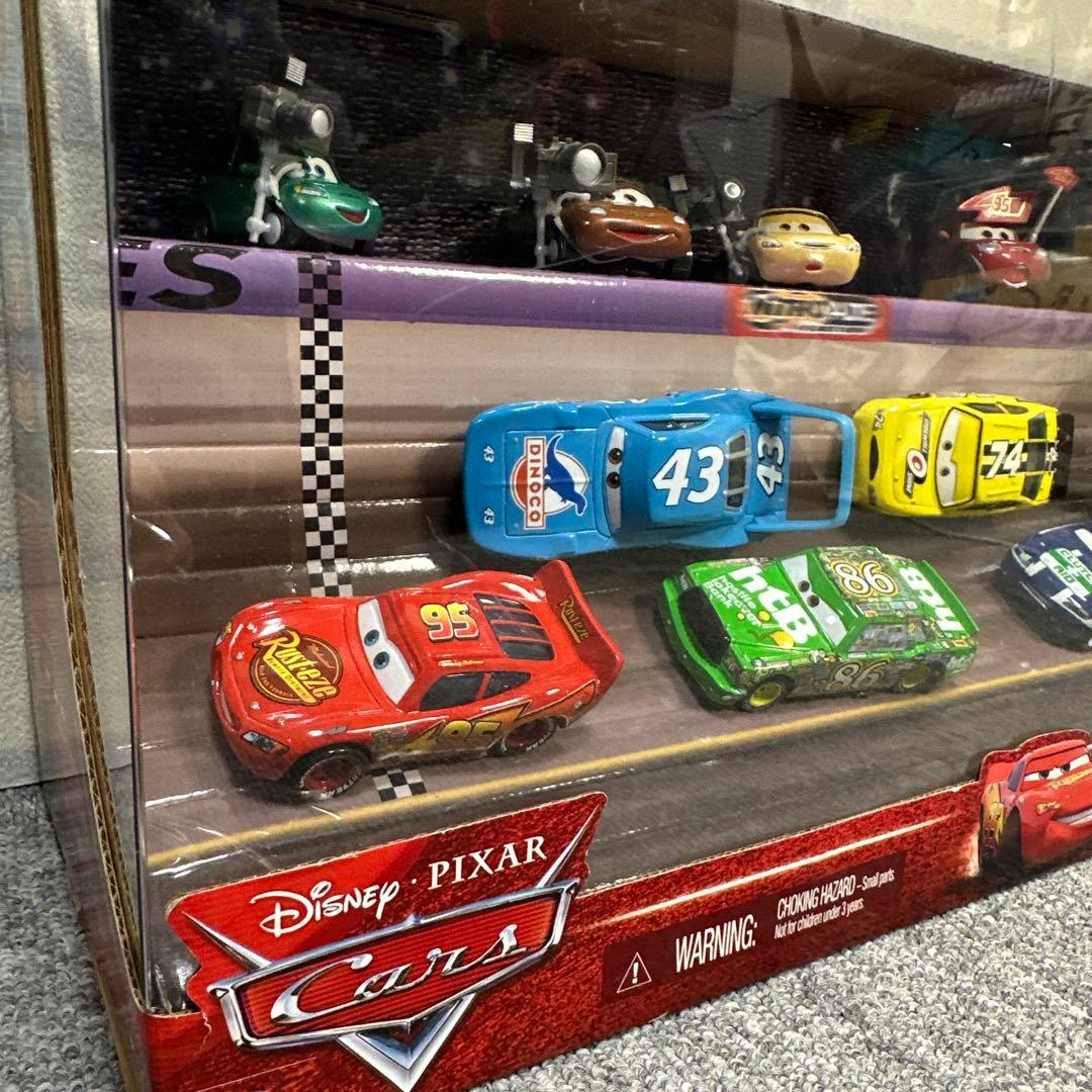 ✨未開封✨ Diseney Cars スピードウェイ ピストンカップナイツ 9個