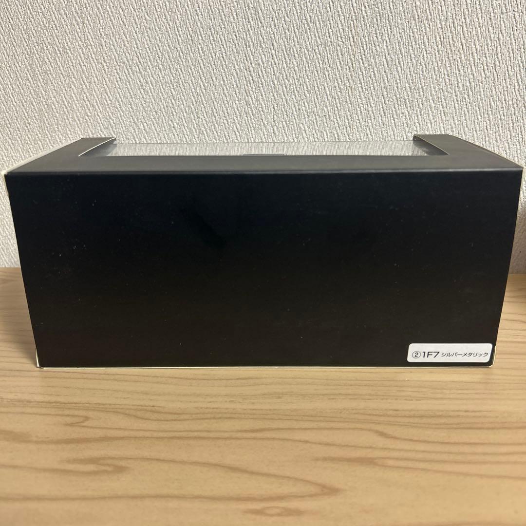 トヨタ ハリアー カラーサンプル 1/30