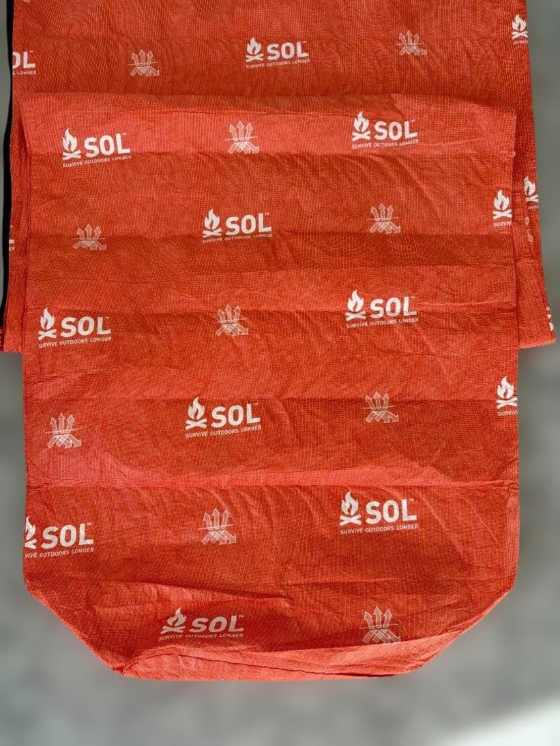 【美品】擦れあり・2025年購入 エスケープ ヴィヴィ SOL シュラフカバー