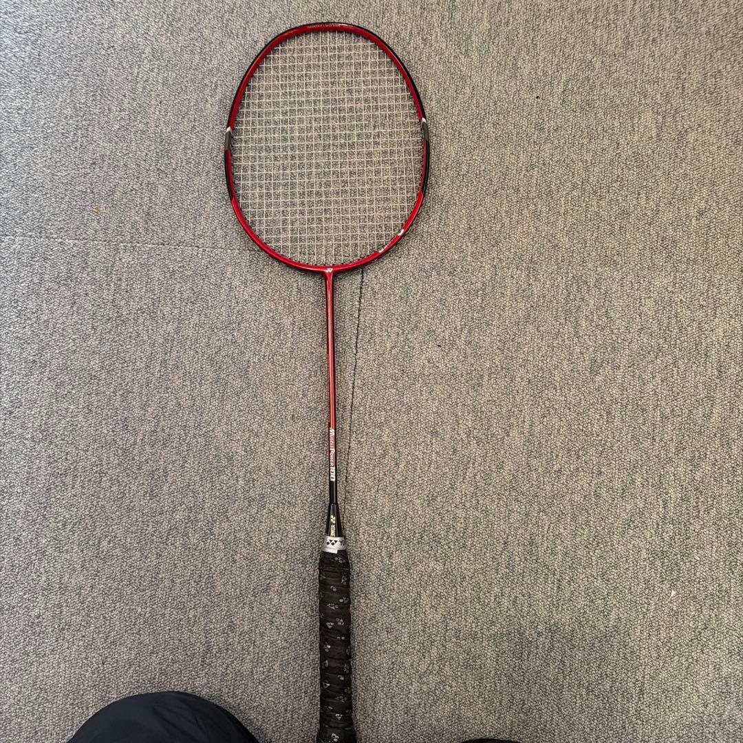 お*ん様 美品　廃盤品　YONEX ヨネックス　マッスルパワー100プロ使用