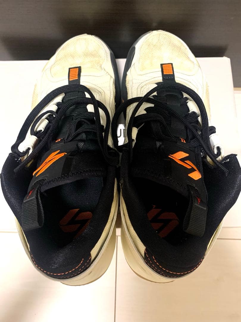 ジョーダン(JORDAN)バッシュ　ルカ 2 26.5
