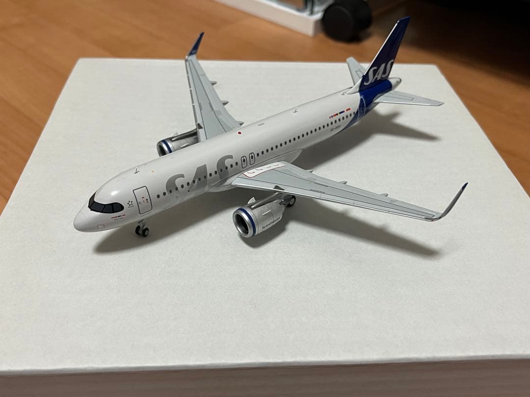 Jcwings スカンジナビア航空 A320neo 1/200 SE-ROH