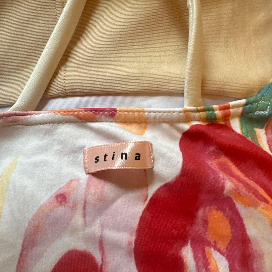 stina 花柄 長袖レオタード　Lサイズ