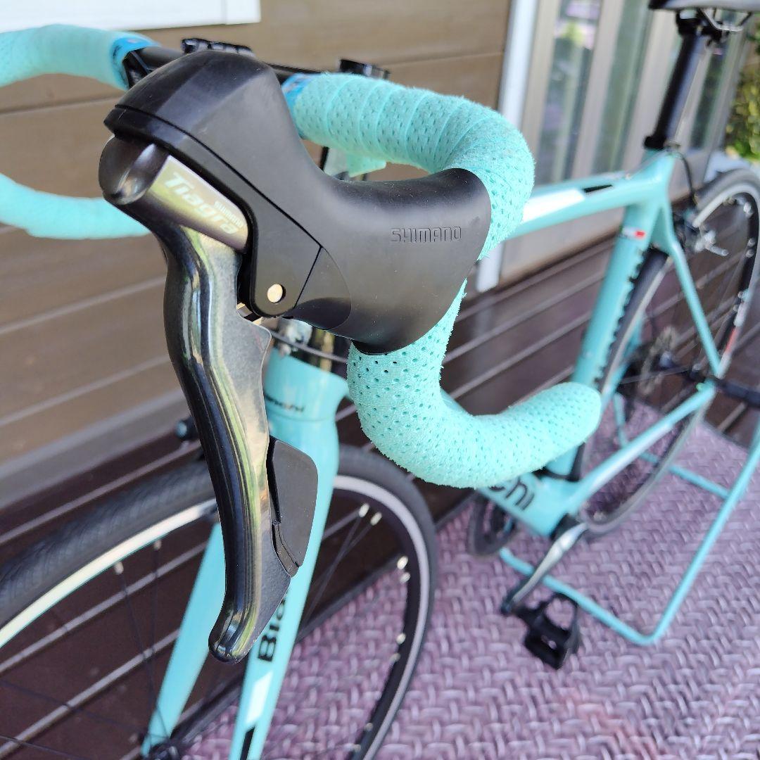 Bianchi ロードバイク sempre カーボン　55　美品屋外使用なし