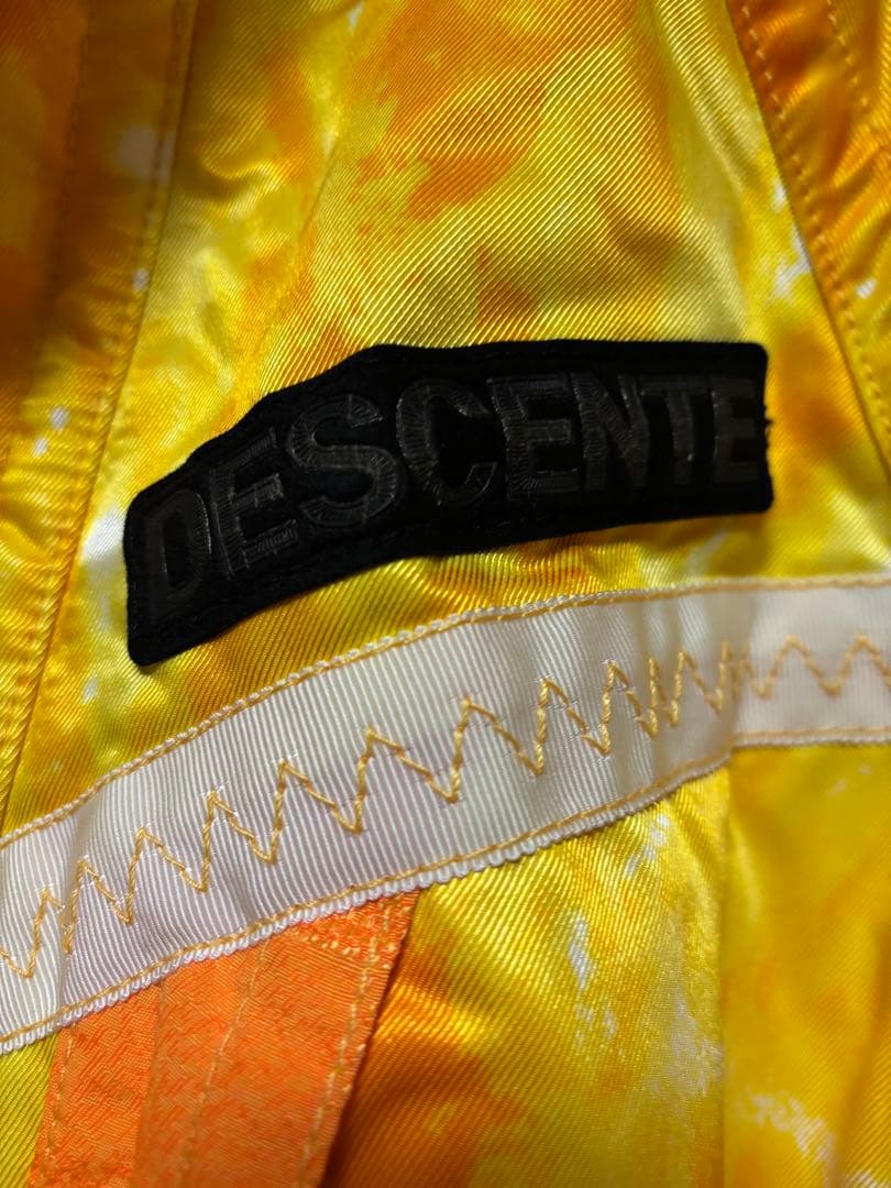 DESCENTEイエロー （上） HEADオレンジ（下）スキーウェア 上下せット