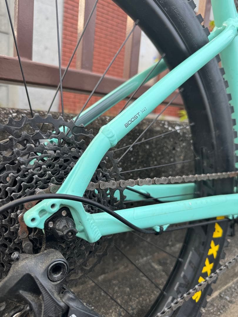 TREK+OHLINS Roscoe 7 2021ロスコ7