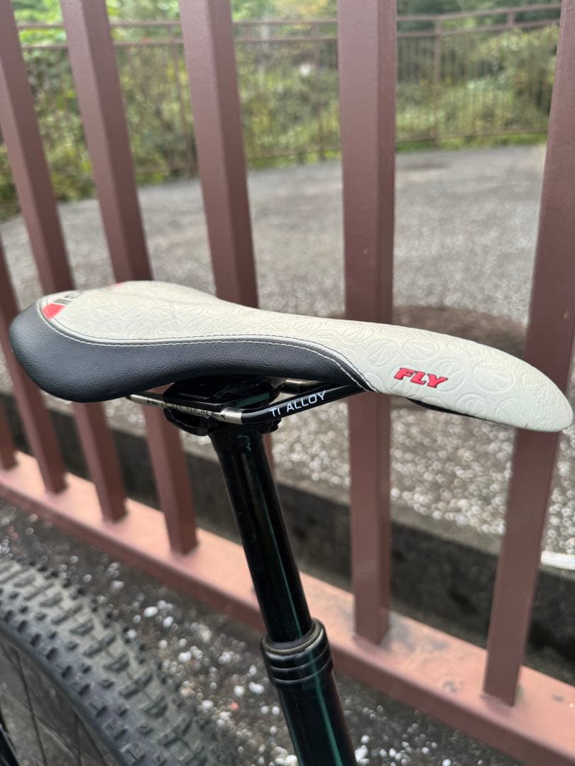 TREK+OHLINS Roscoe 7 2021ロスコ7
