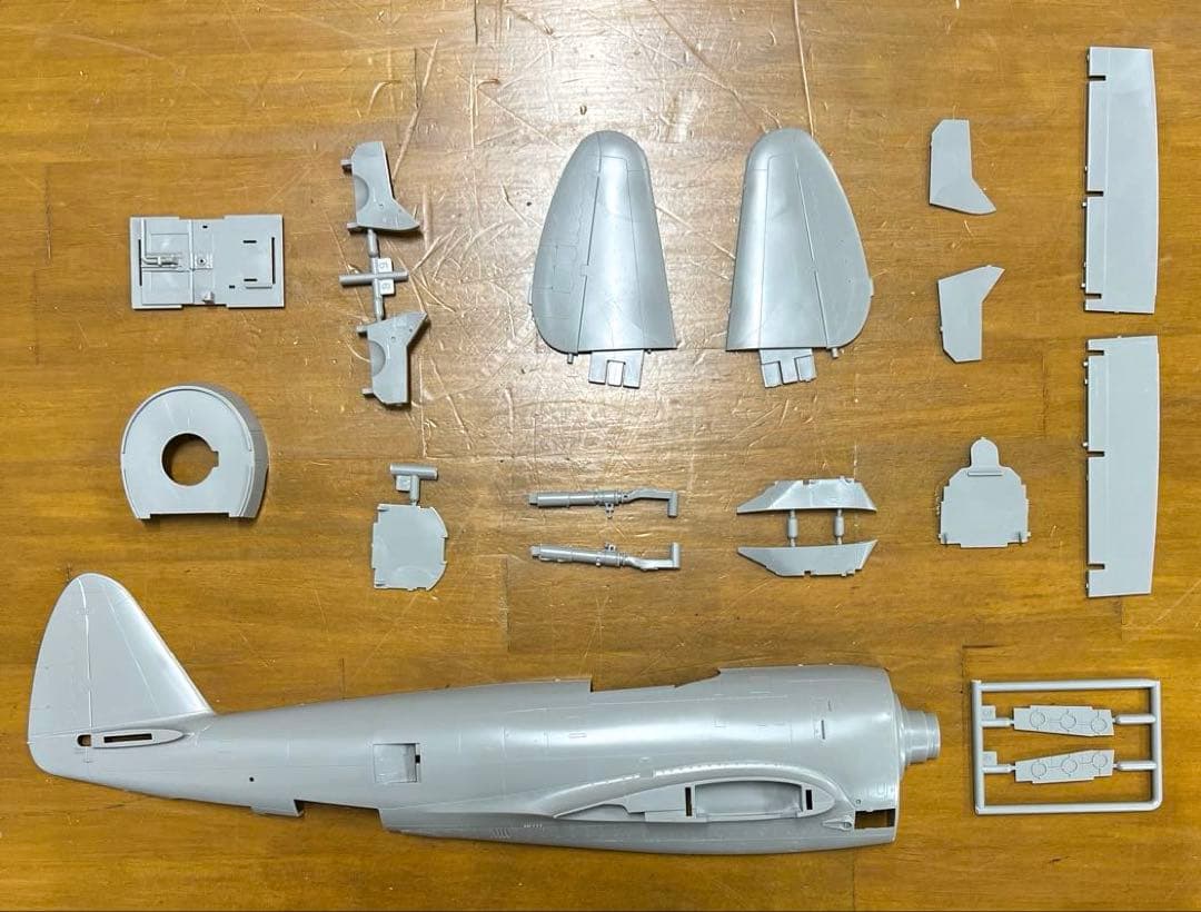 ハセガワ　サンダーボルト　P-47D　ST27　1/32　訳アリ