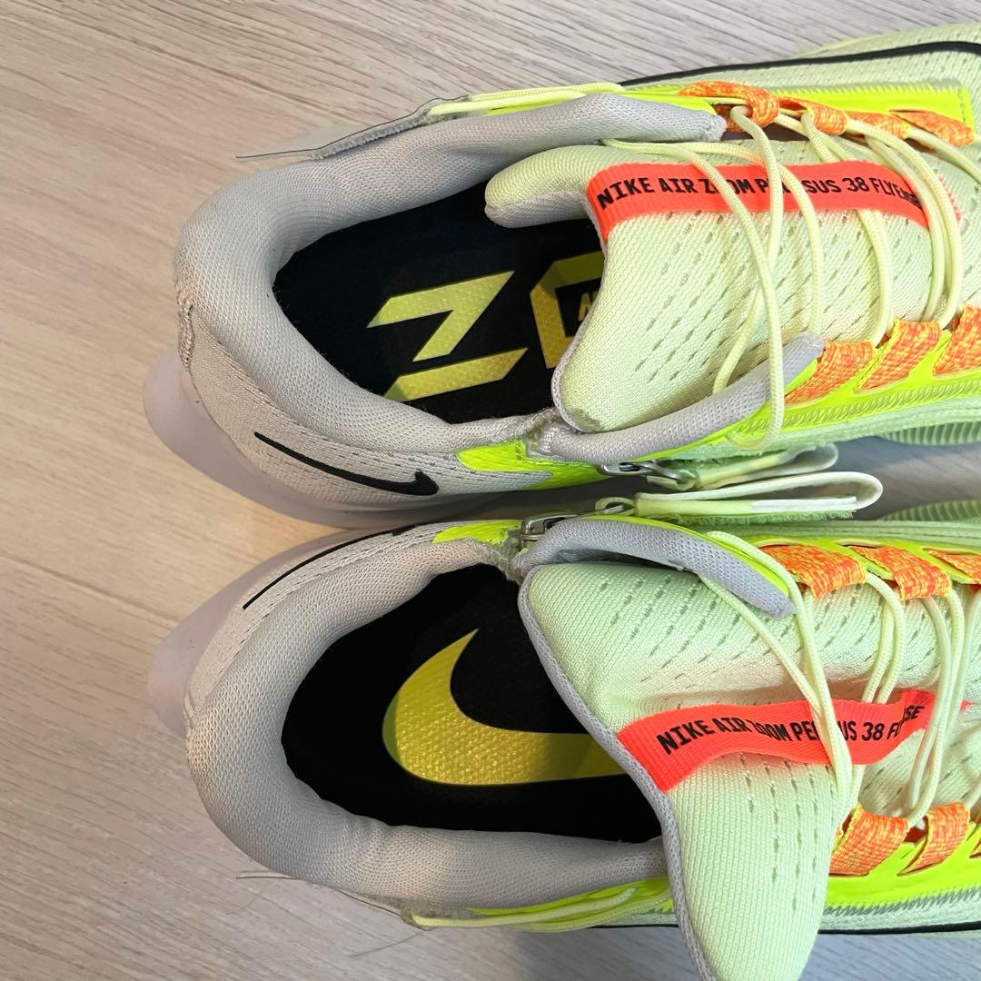 極美品NIKE AIR ZOOM PEGASUS 38 FLYEASE 27.0