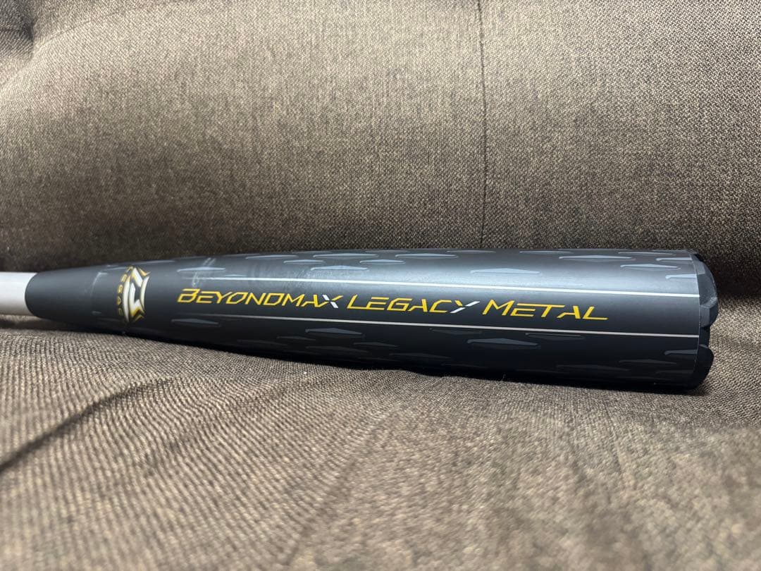 LEGACY L 軟式バット　ビヨンドマックス