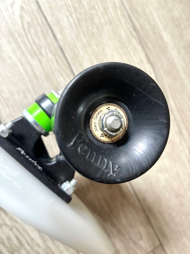Penny ペニー　⭐️蓄光⭐️ スケートボード　22インチ