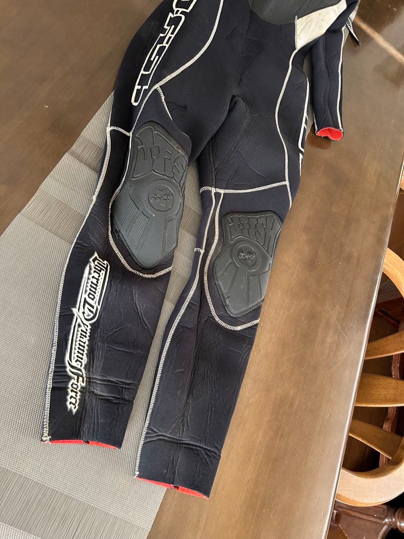 JFISH thermodynamicforceセミドライスーツ ジェットスキー