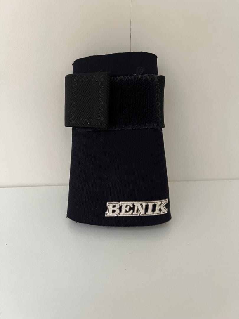 BENIK エルボーガード&リストサポーターセット 吉田正尚 デレクジーター