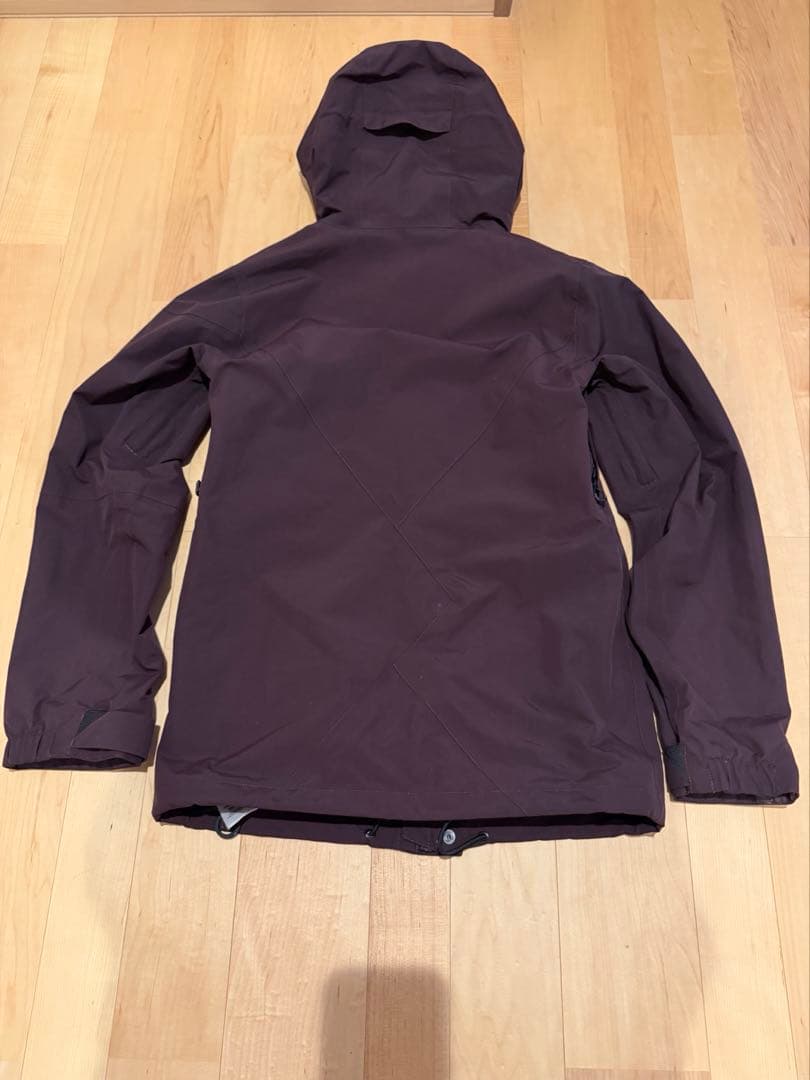 VOLCOM GORE-TEX ワインレッド アウター