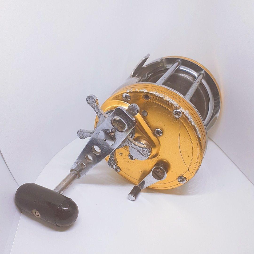 シーライン400 ダイワ DAIWA 中古 金色　リール　sea line　両軸