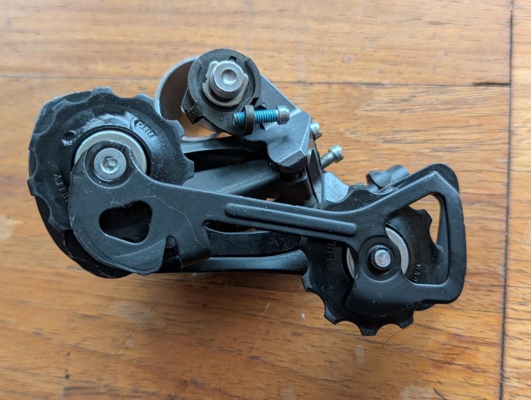 shimano CLARIS 8速