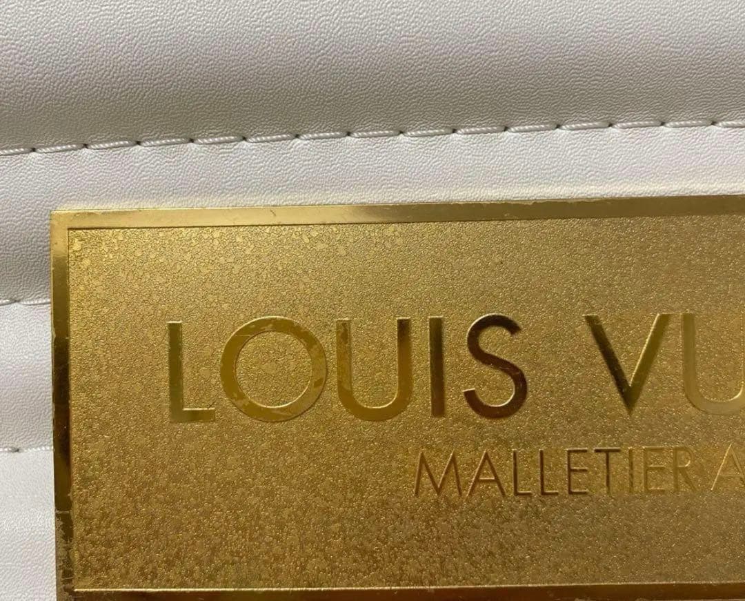 LOUIS VUITTON ルイヴィトン ゴールドサイネージプレート