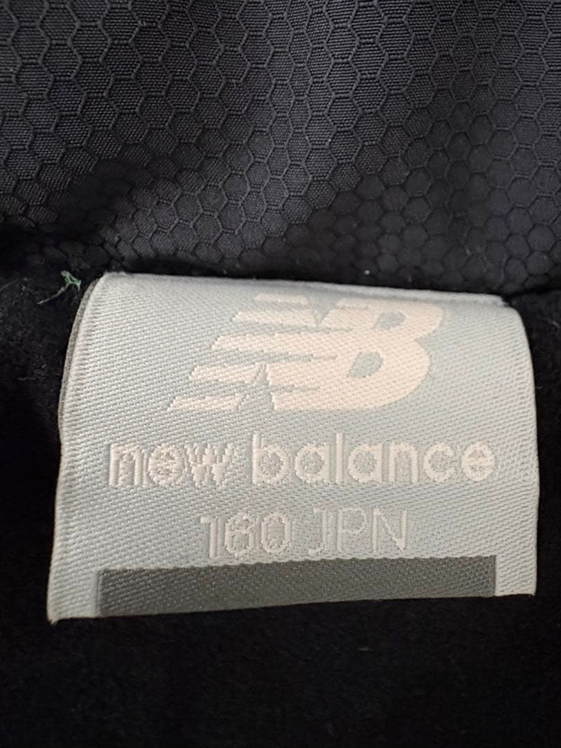 【新品未使用】new balance ベンチコート 160JPN 黒