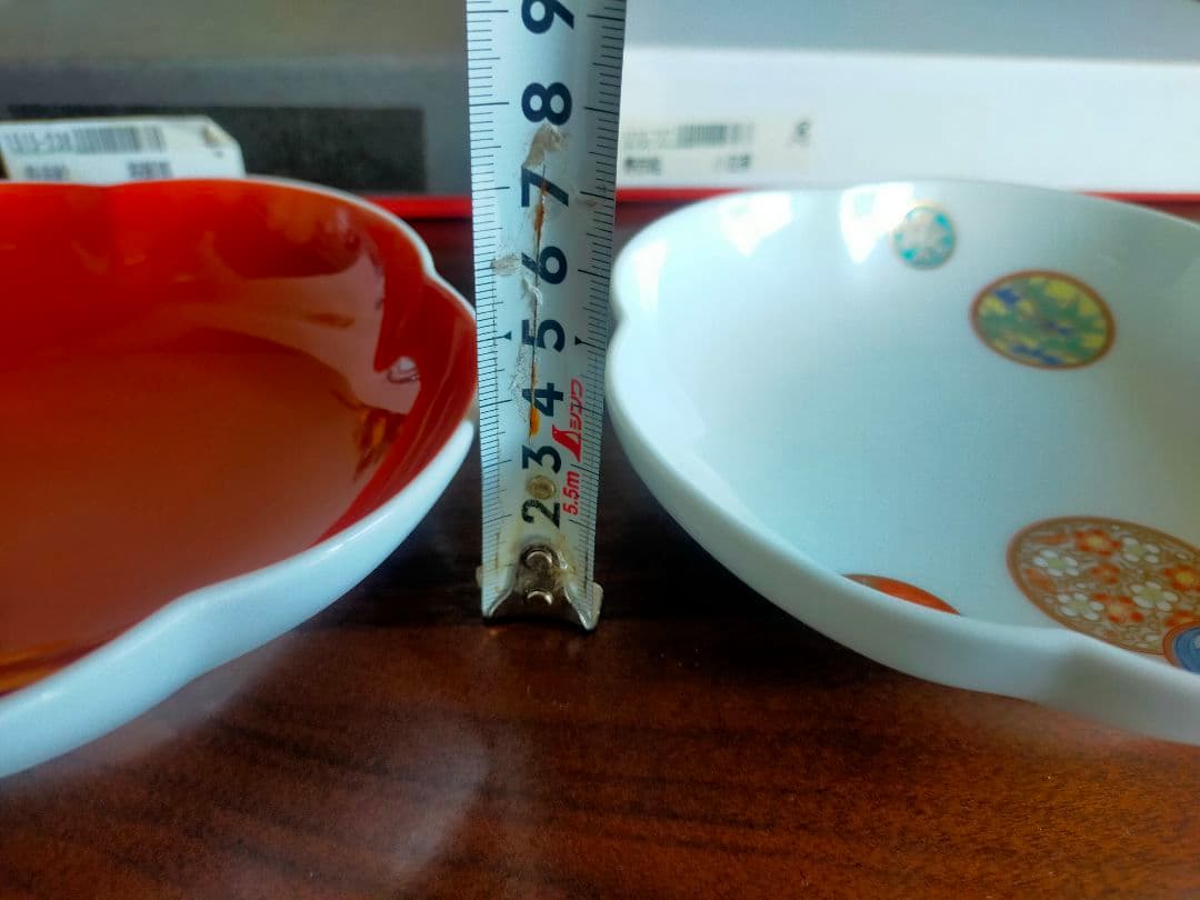 箱付【宮内庁御用達 深川製磁】寿赤絵 組皿・小皿/小鉢 7点セット