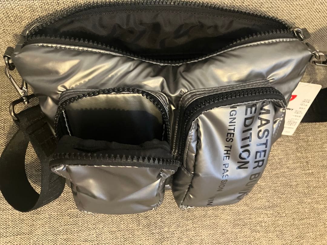 新品　マスターバニーエディション ショルダーバッグ　カートバッグ