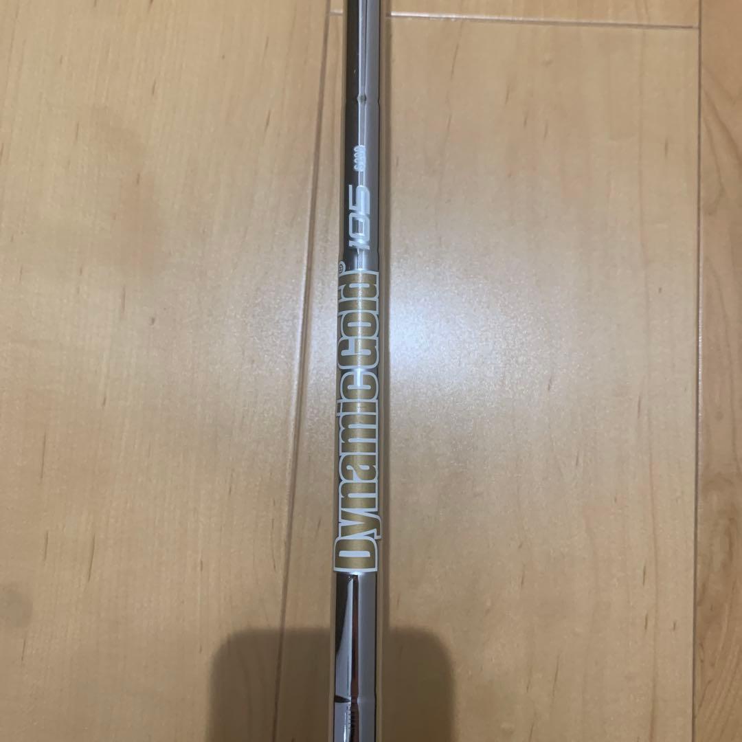 Cobra 52、56度ウェッジ Dynamic Gold 105スネークバイト