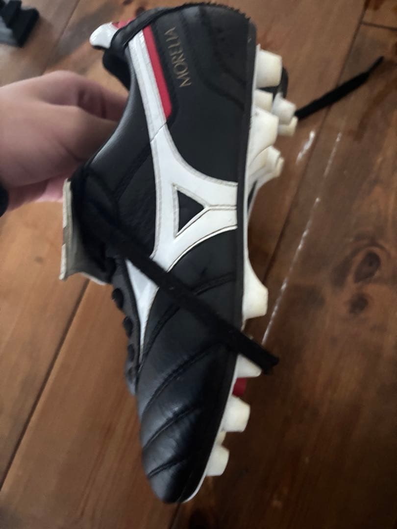 Mizuno Morelia サッカーシューズ 黒/白