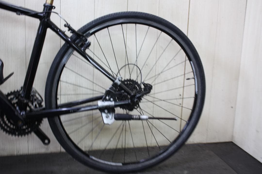 TREK トレック 7.3FX 700C アルミ 24速 450mmクロスバイク
