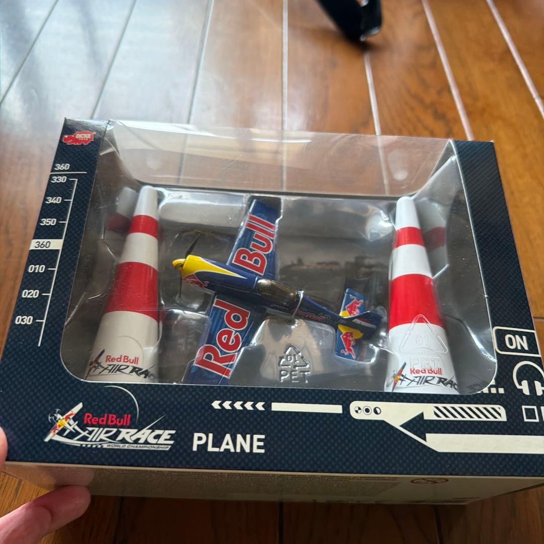 航空機・ヘリコプター RedBull AIR RACE PLANE