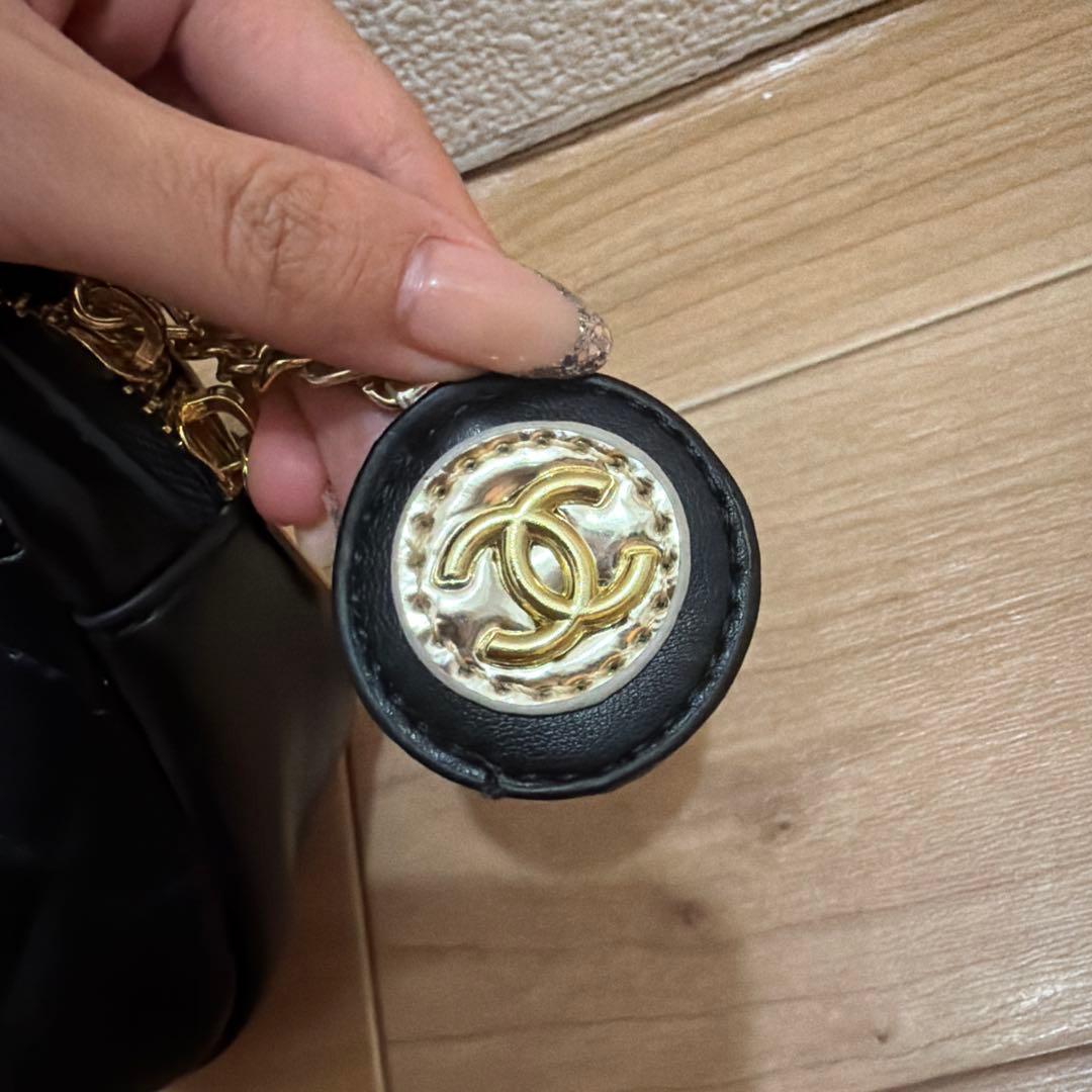CHANEL ノベルティー　2wayブラックレザーショルダーバッグ