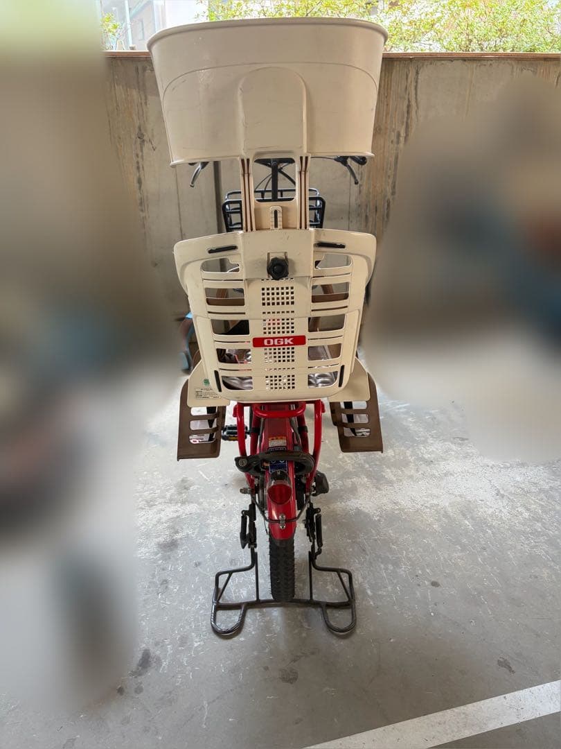 電動アシスト自転車 ヤマハ　パス バビー アン充電器付PA チャイルドシート付き