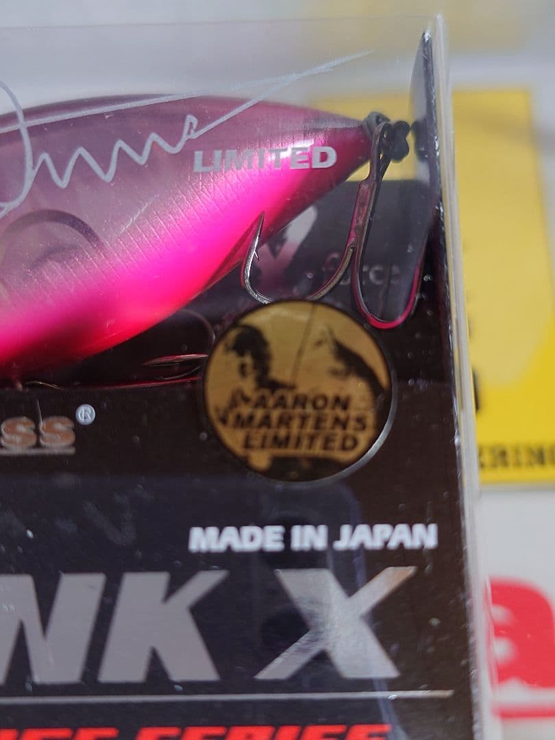 メガバス z-クランク x アーロンマーティンス 限定 レッドアーロン 新品未開