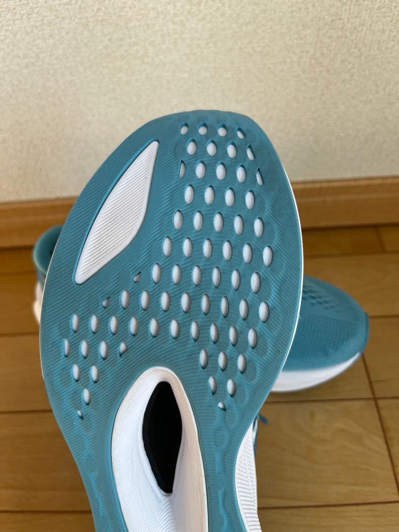 『値下げ』asics マジックスピード4 (26.0cm)