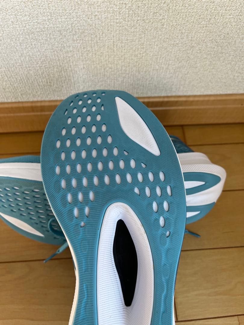 『値下げ』asics マジックスピード4 (26.0cm)