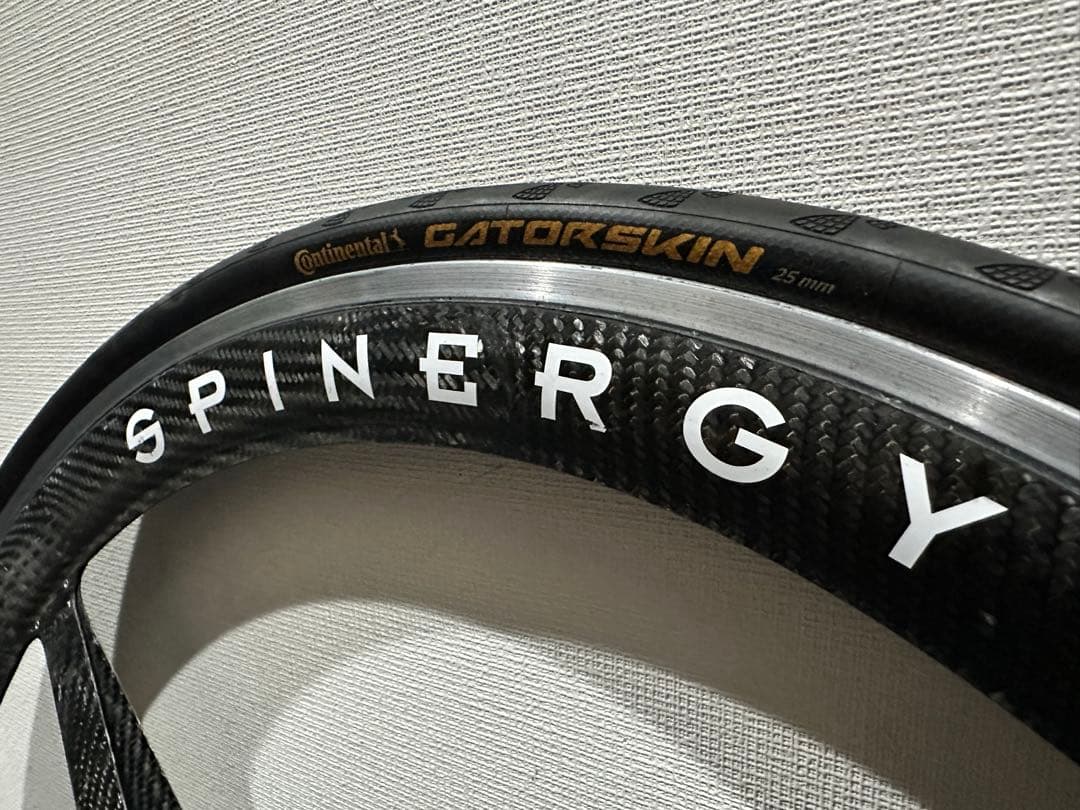 SPINERGY スピナジー　フロント　700C Gatorskin 25mm