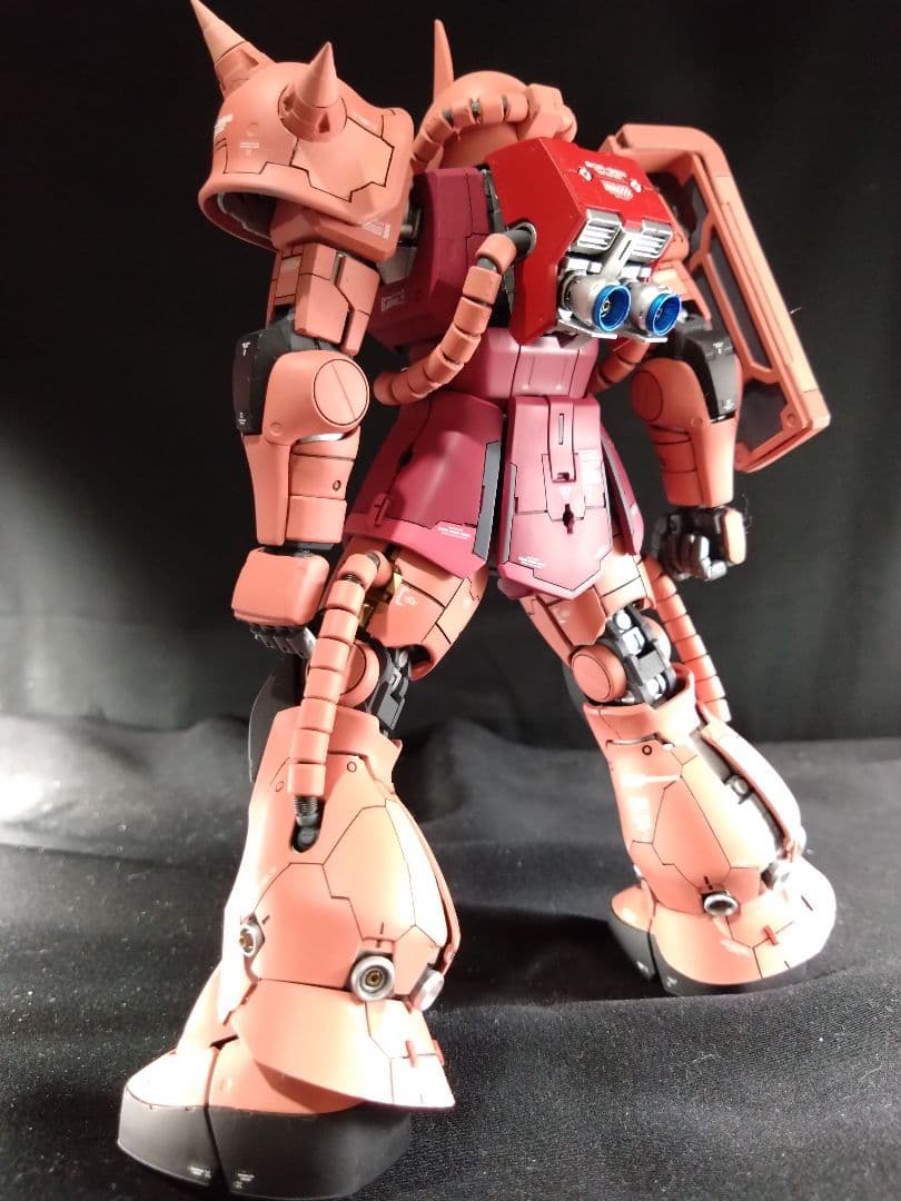 MG 1/100 MS-06S シャア専用ザクⅡ 改修塗装済完成品