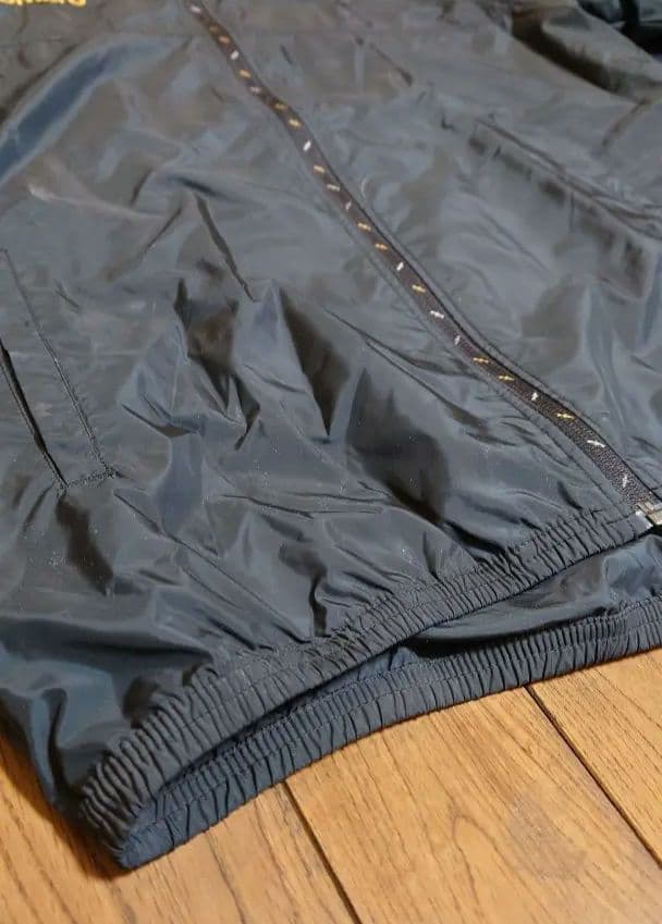 B*P様 【新春SALE】Umbro ブラック ピステ・ウィンドブレーカー セッ