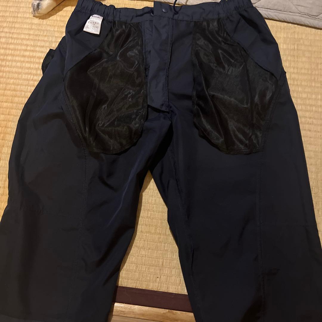 ダイワ　ショートパンツ　XL ネイビー