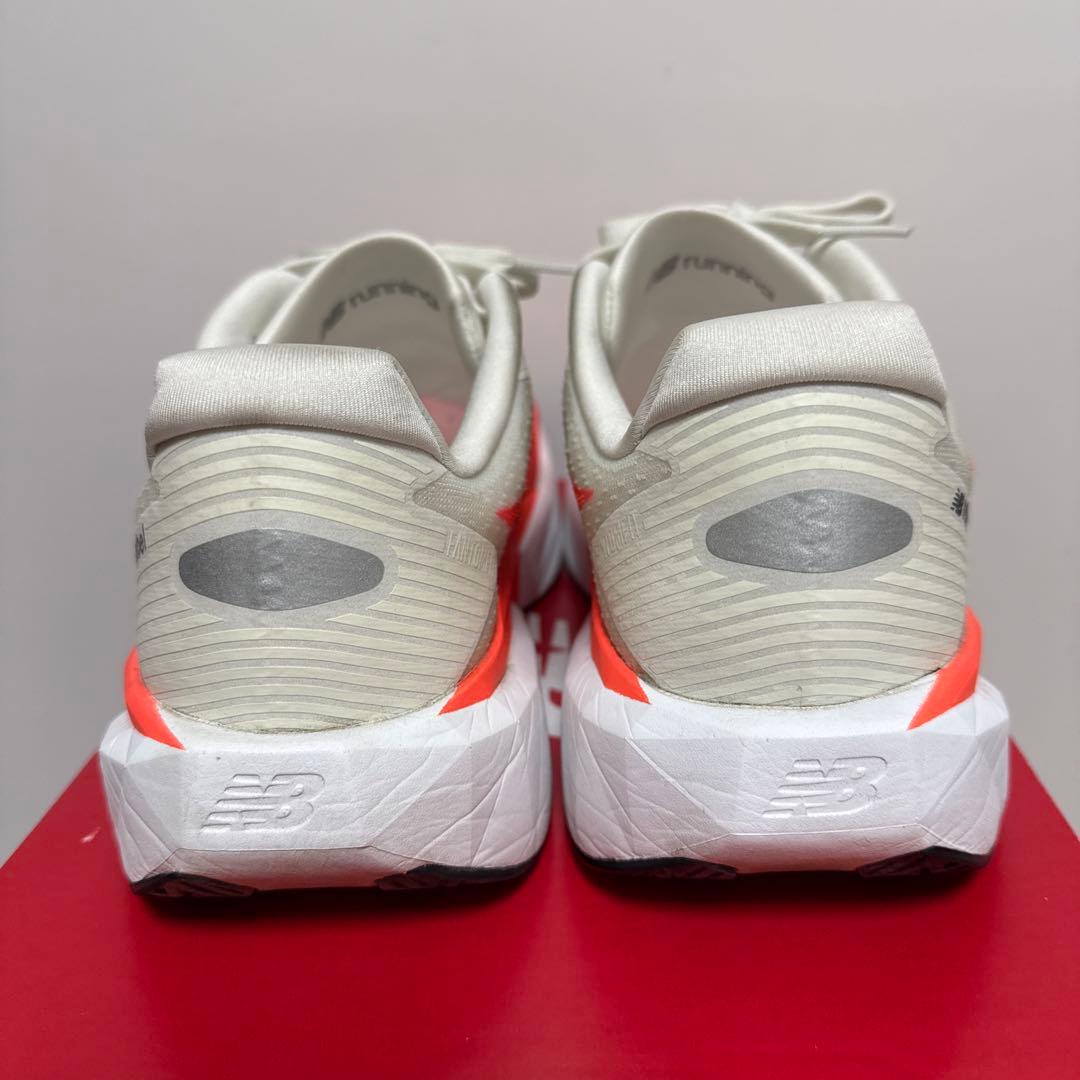 new balance fuelcell rebel5 オレンジ 27.5cm